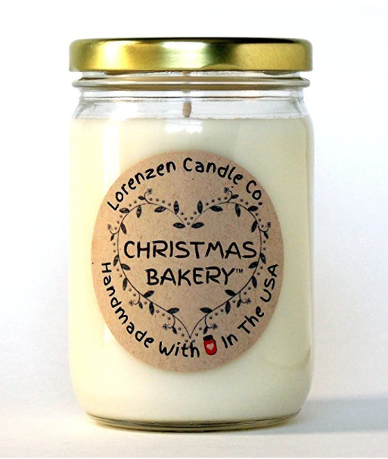 A picture of a soy Christmas Bakery candle