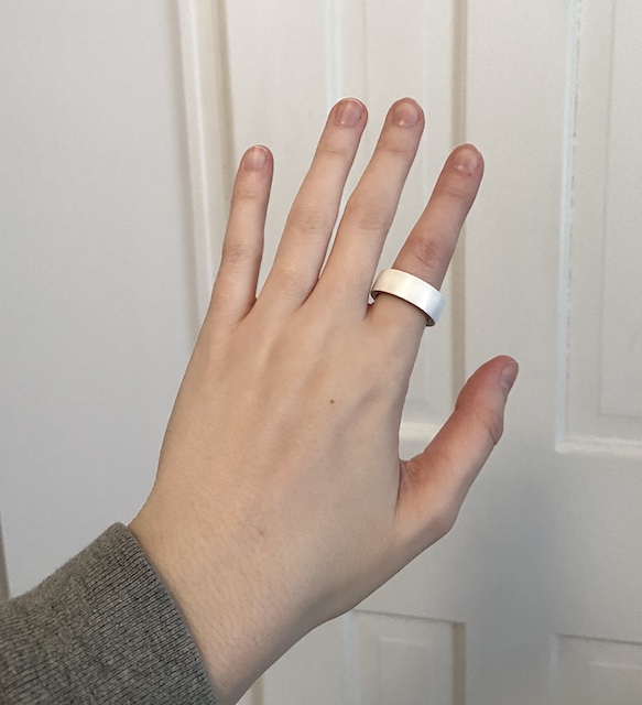 wearing femometer smart ring on left index finger